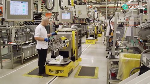 賓利歐陸 w12發(fā)動機廠 這生產(chǎn)工藝流程怎么樣 來看看